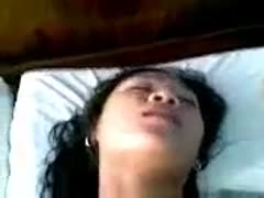 Missionary sex with one delectable and young Thai whore 